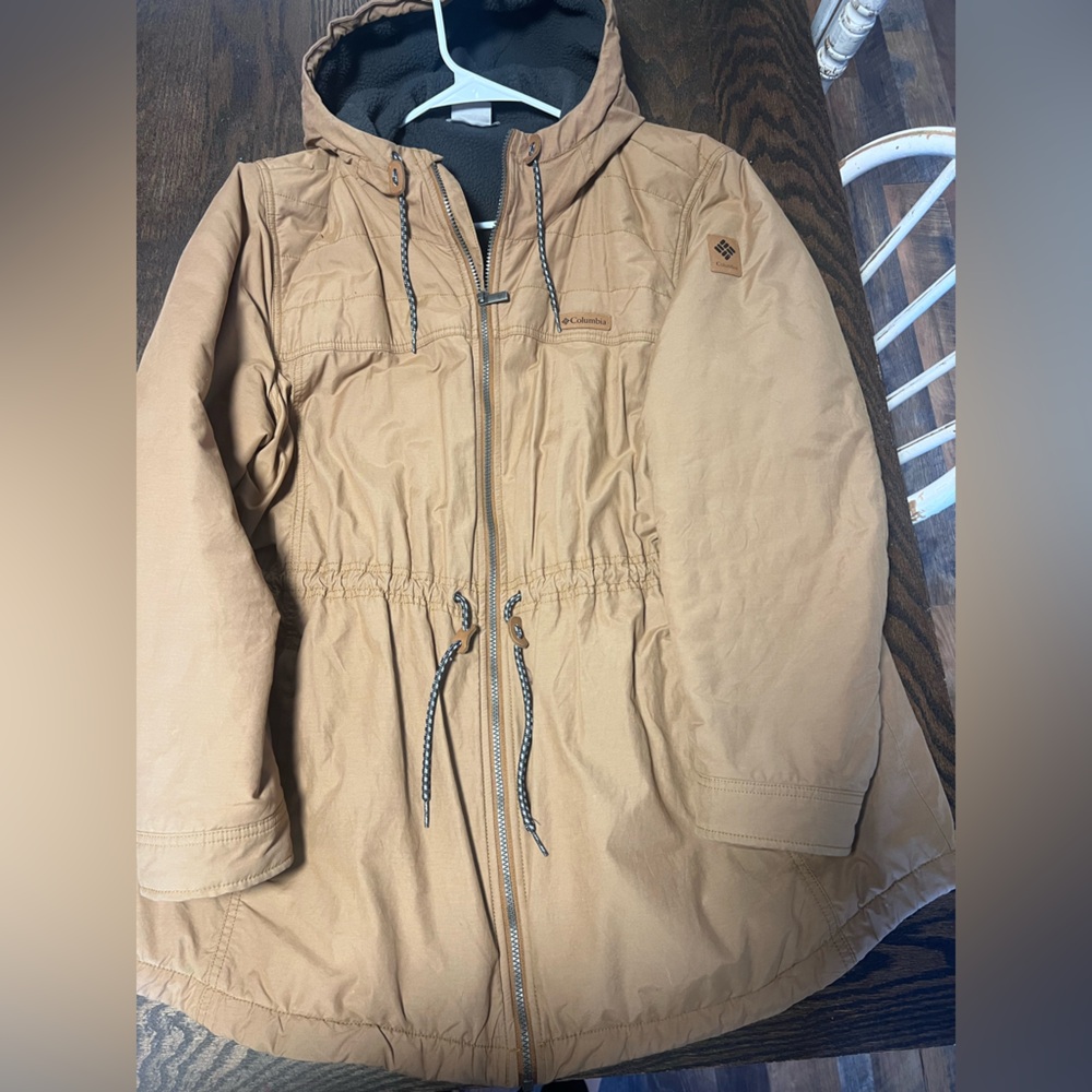Columbia Tan Lightweight Jacket